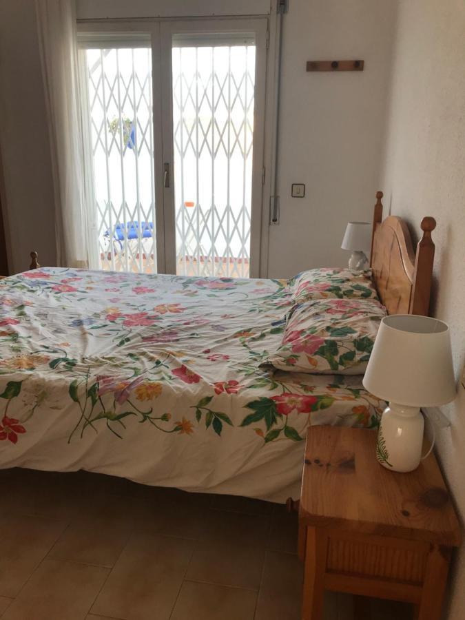 Bonita Casa Adosada Empuriabrava Exteriör bild