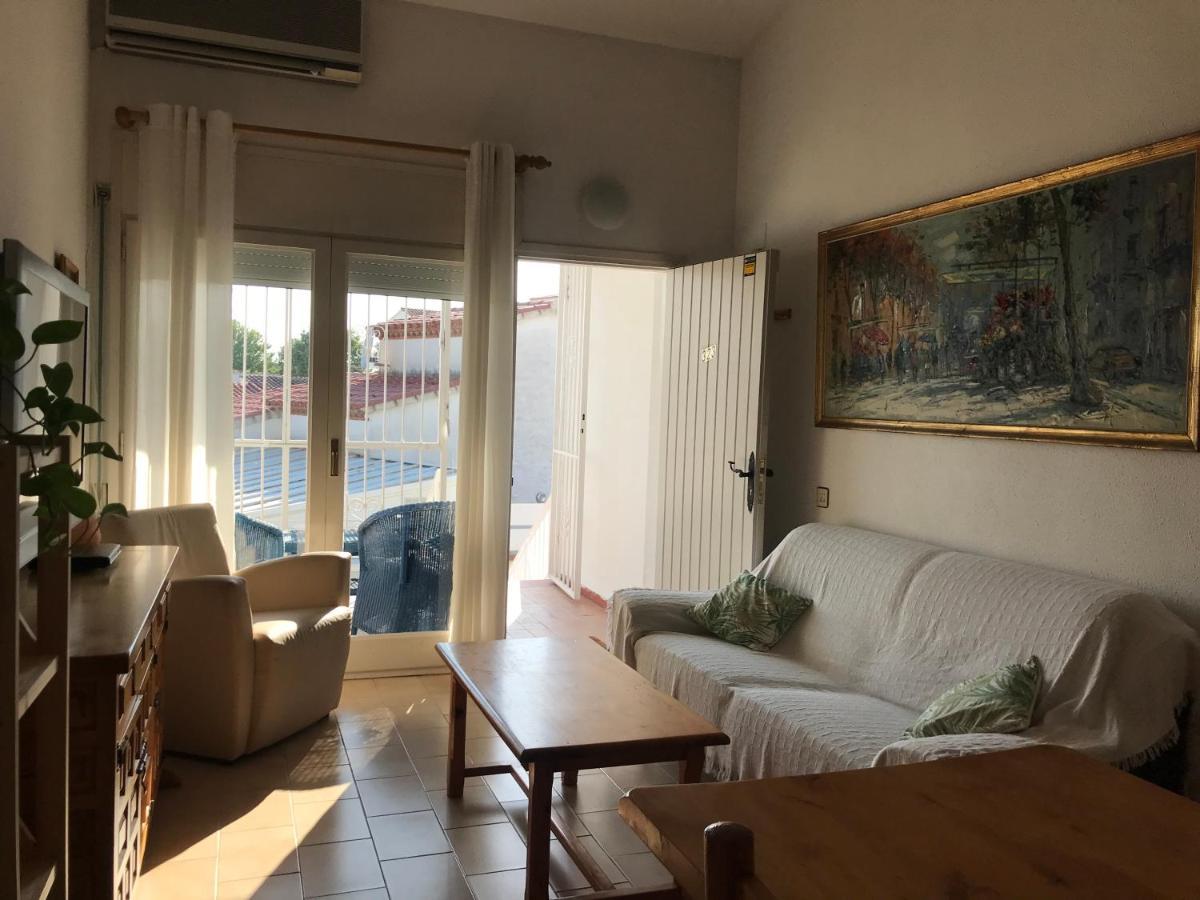Bonita Casa Adosada Empuriabrava Exteriör bild
